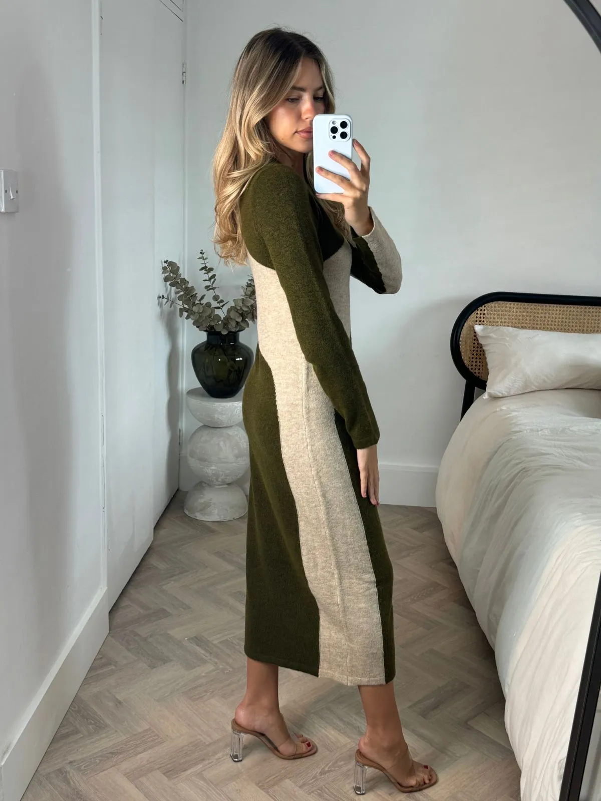 Brynn Knitted Colourblock Midaxi Dress in Stone & Khaki