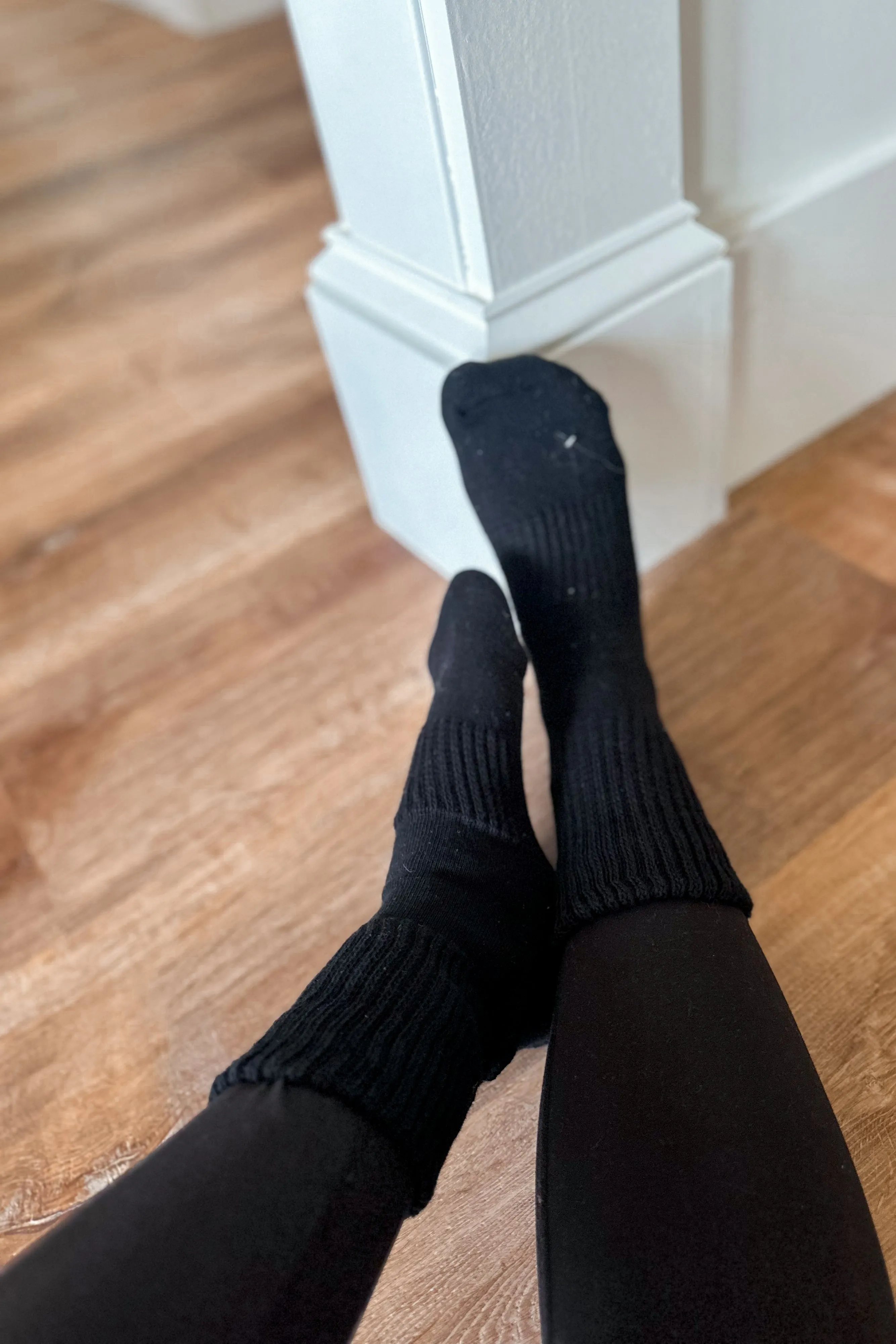 *DOORBUSTER* Simpson Close Fitting Sporty Socks