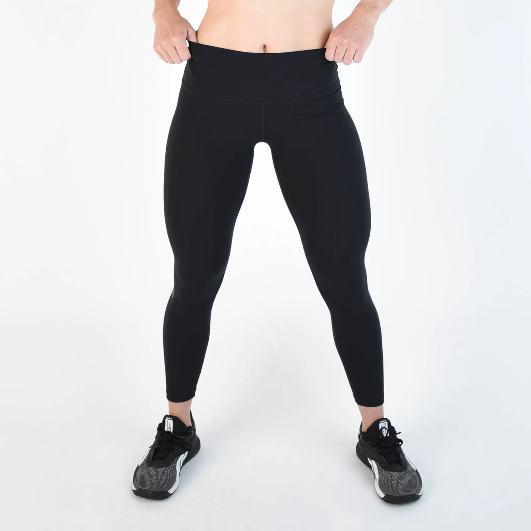 FLEO El Toro 25" Black Leggings (Silky Silk)