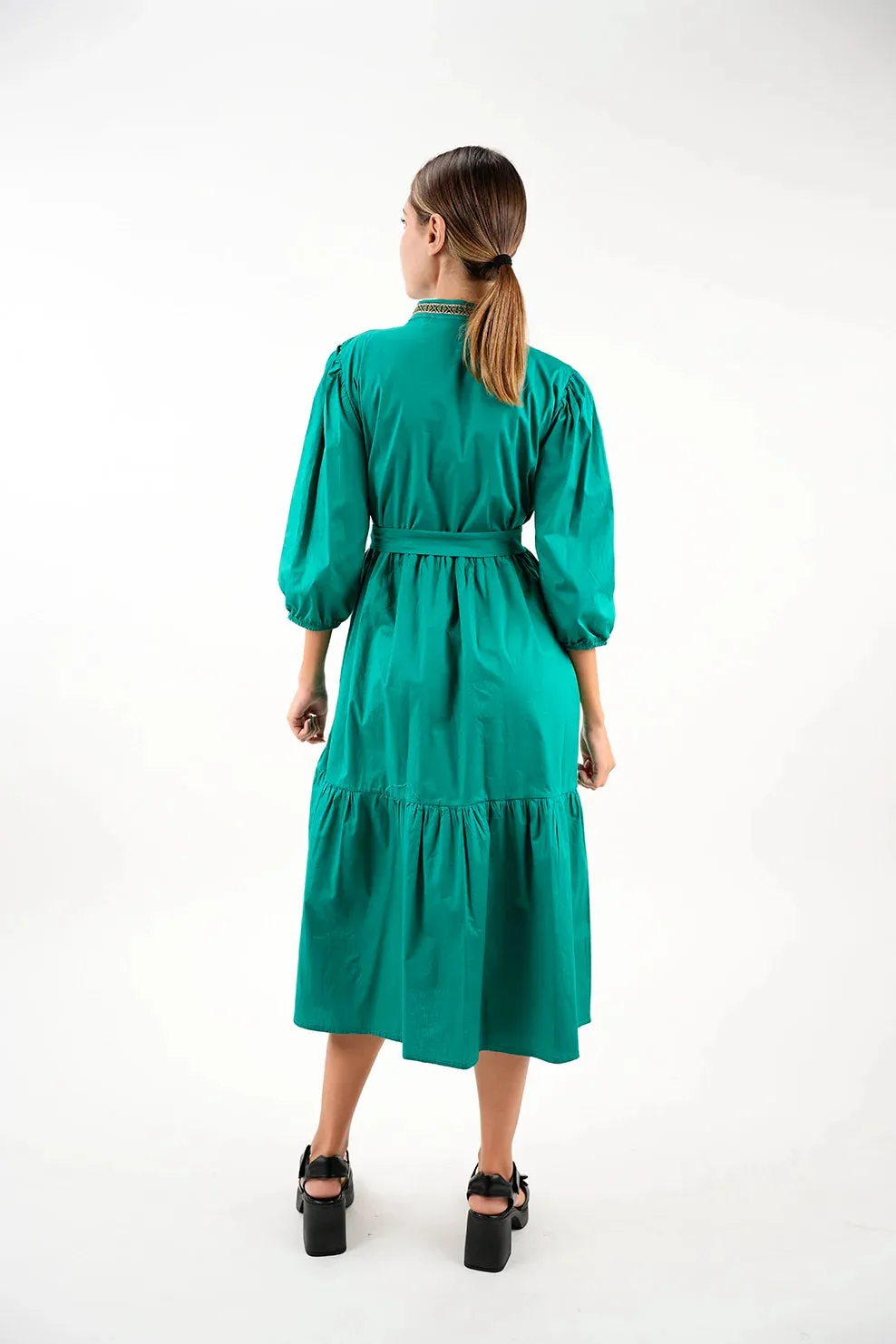 Long Sleeved Green Dress With Wing Collar