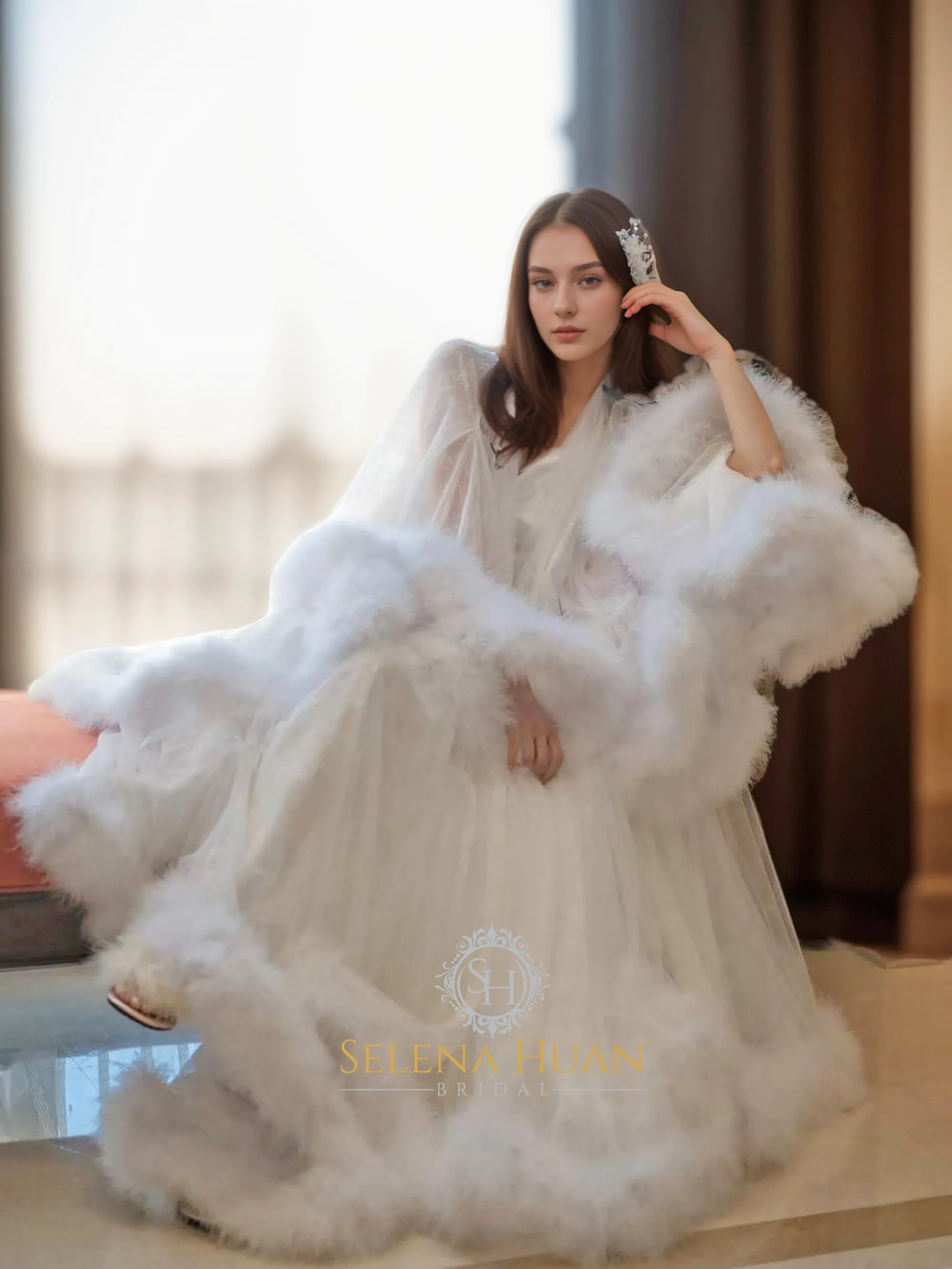 Luxury thick turkey feather fur fringe long bridal robe set with night gown