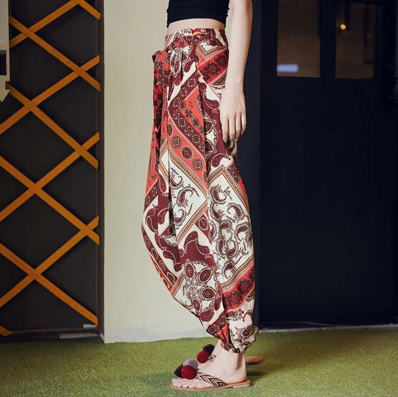 Retro Printed Mosquito Proof Legged Lantern Pants Loose Large Bohemian Beach Pants