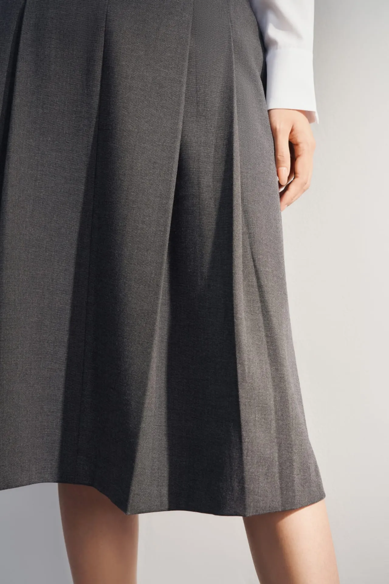 Twill A-line Midi Skirt With Belt